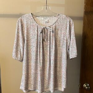 Liz Claiborne multi colored Petite top.